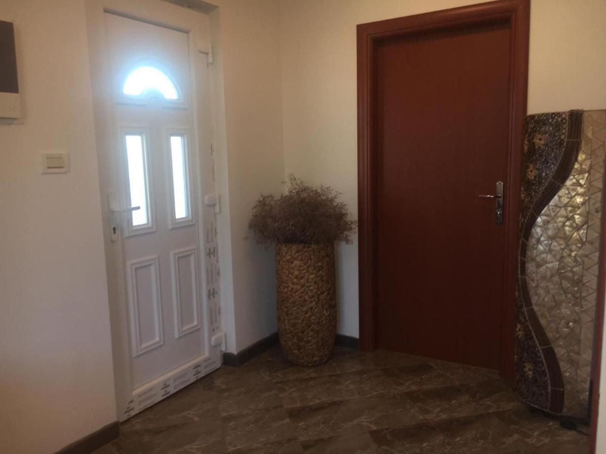 KonjevrateApartman Anita公寓 外观 照片